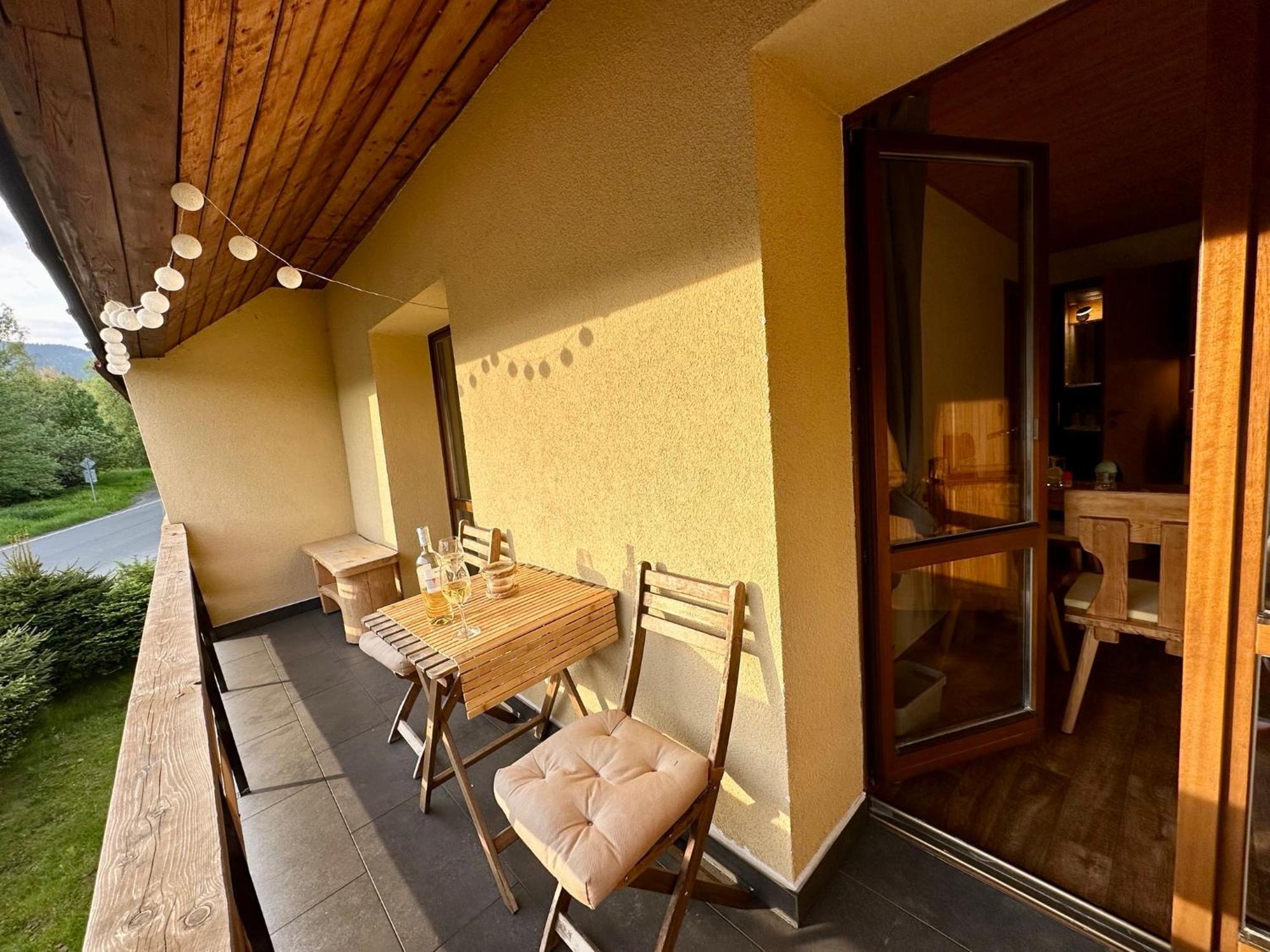 Apartman S Vyhledem Na Jezerni Stenu Zelezna Ruda Exterior photo